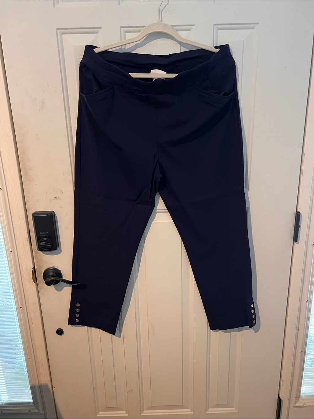 Chico's Navy Pull-On Cropped Ponte Pants with Hem Buttons
